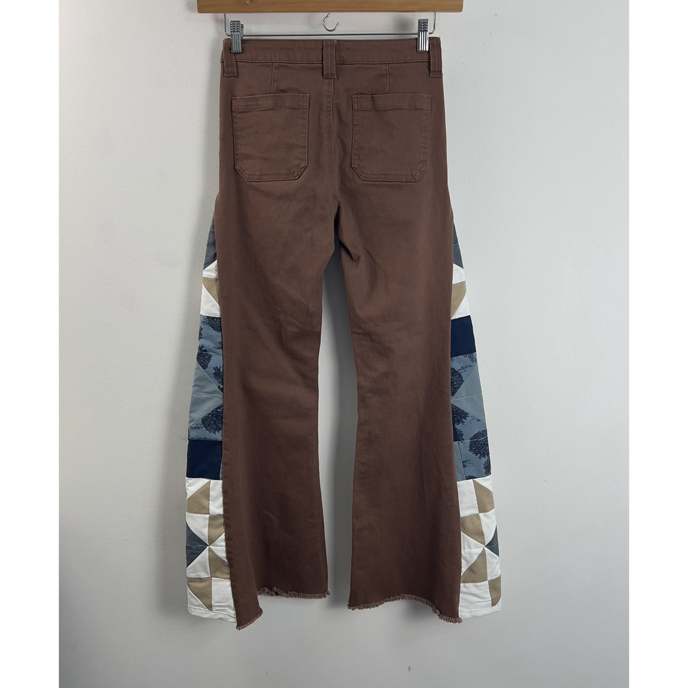 Quilted Regeneration by Celebrity Pink Women's Pant's Size 7/28 Flower Flare - Picture 3 of 8